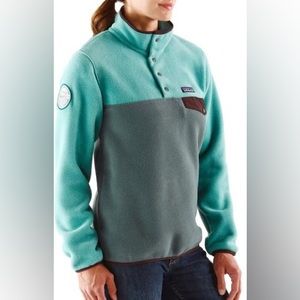 Patagonia Lightweight Synchilla Snap-T, Fleece Pullover - Women's - SIZE Medium